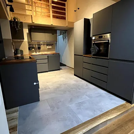 Mountain Homes - Kathmandu Apartament