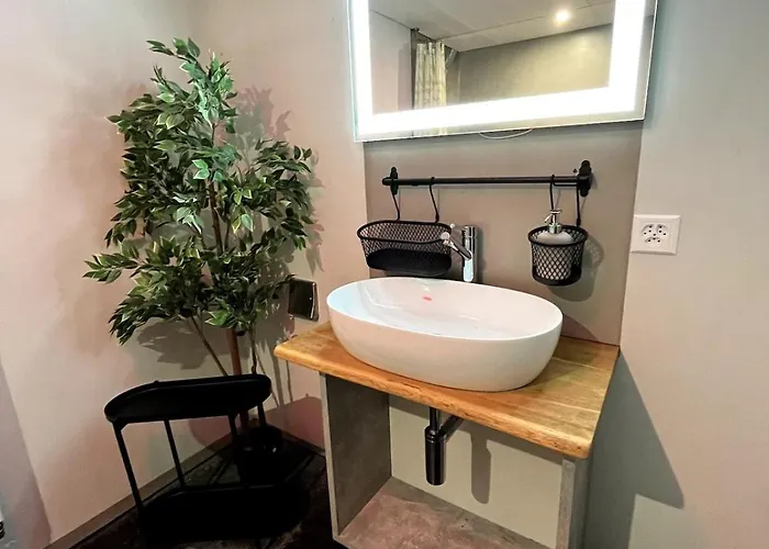 Mountain Homes - Kathmandu * Bönigen